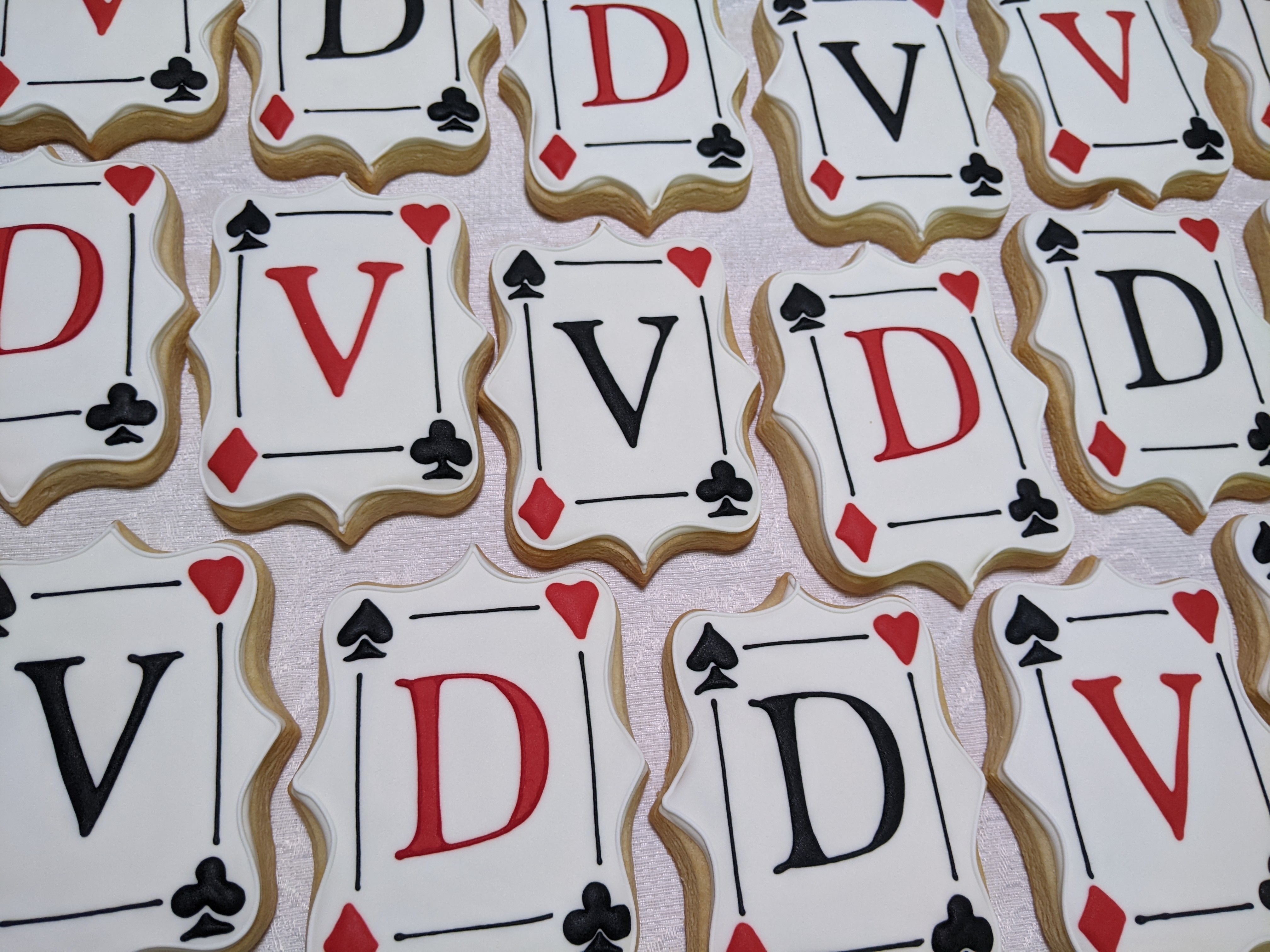 24 Monogram Playing Cards decorated cookies.